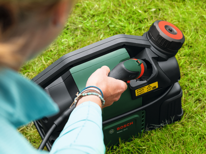 Bosch Fontus 18V-6 høytrykkspyler 2,0 Ah